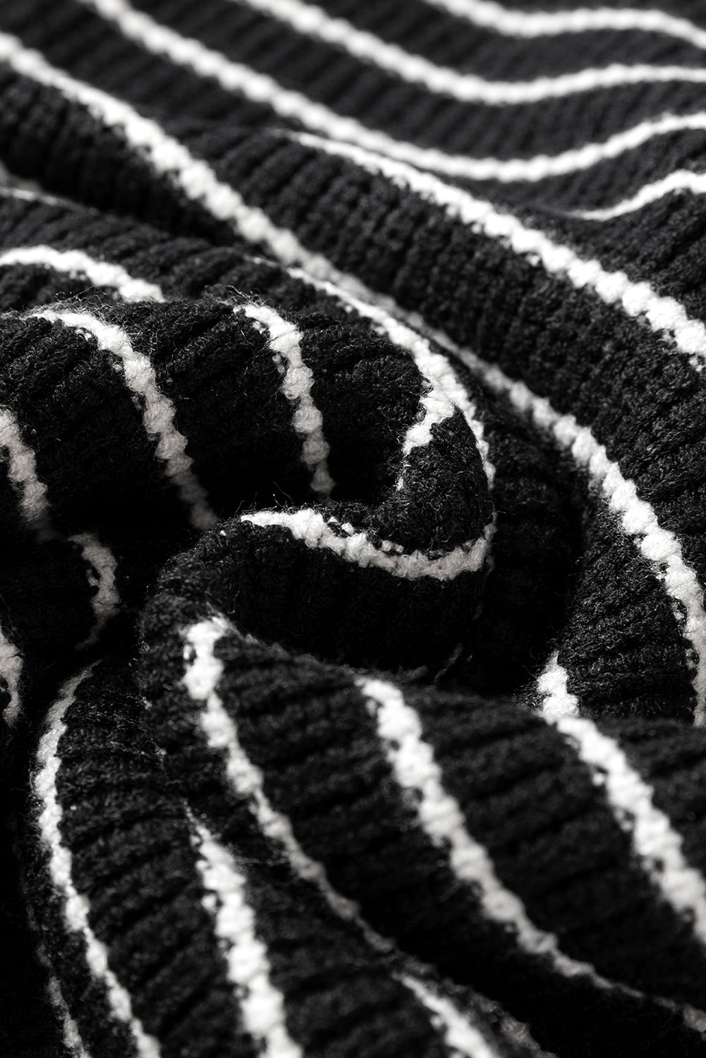 Beige Stripe Turn - down Collar Sleeveless Knitted Top - MAD RUFFI