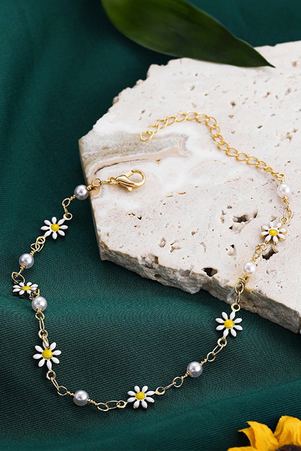 Gold Daisy & Pearl Chain Anklet for Elegant Style