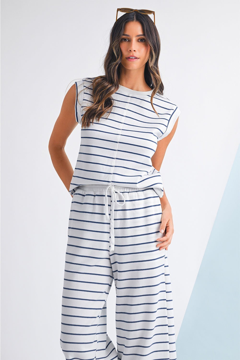 Black Casual Striped Tee and Wide Leg Pants Set - MAD RUFFI