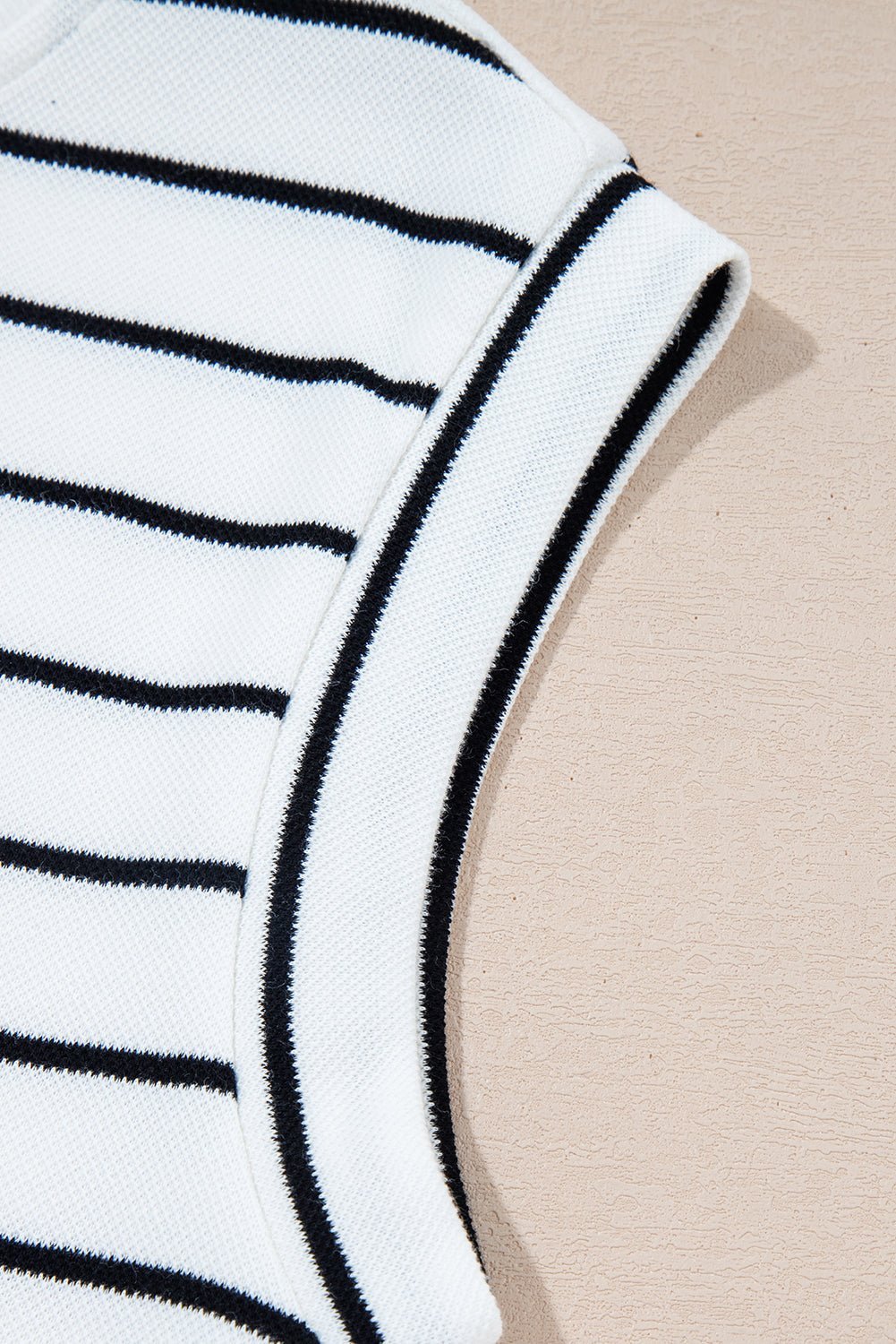 Black Casual Striped Tee and Wide Leg Pants Set - MAD RUFFI