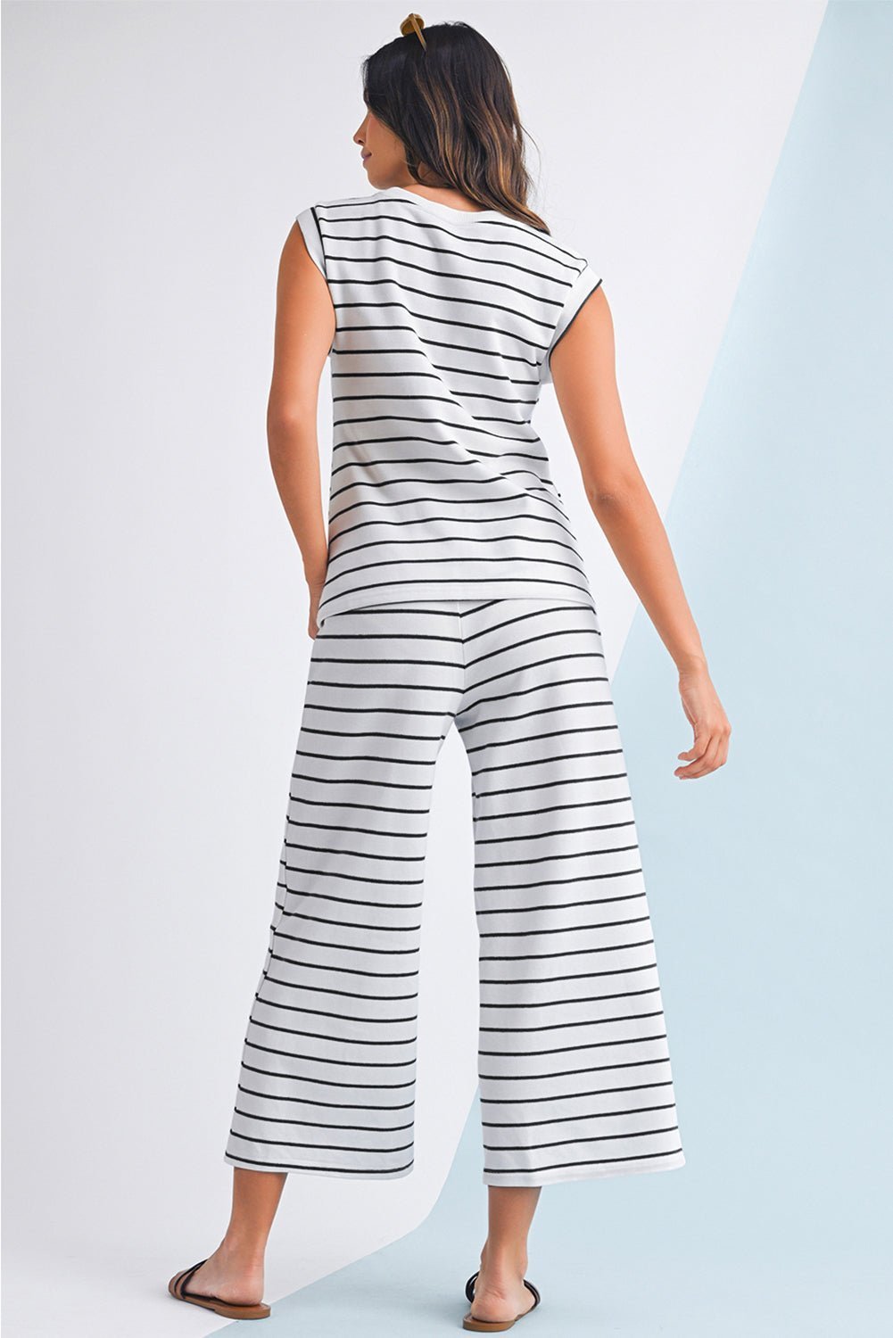 Black Casual Striped Tee and Wide Leg Pants Set - MAD RUFFI