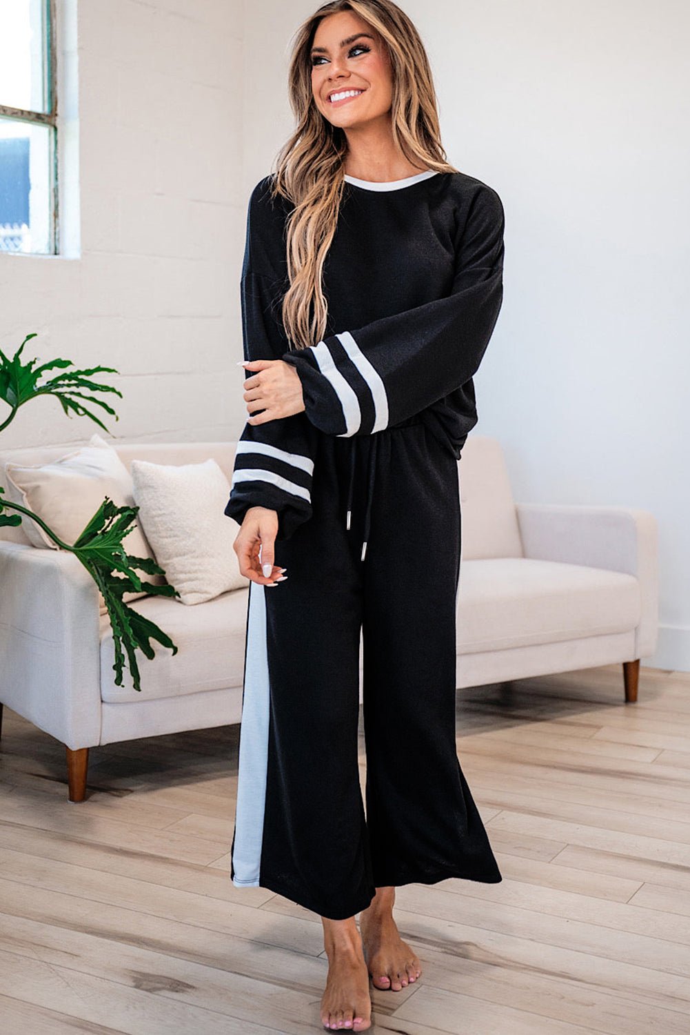 Black Contrast Trim Long Sleeve Pullover and Pants Set - MAD RUFFI