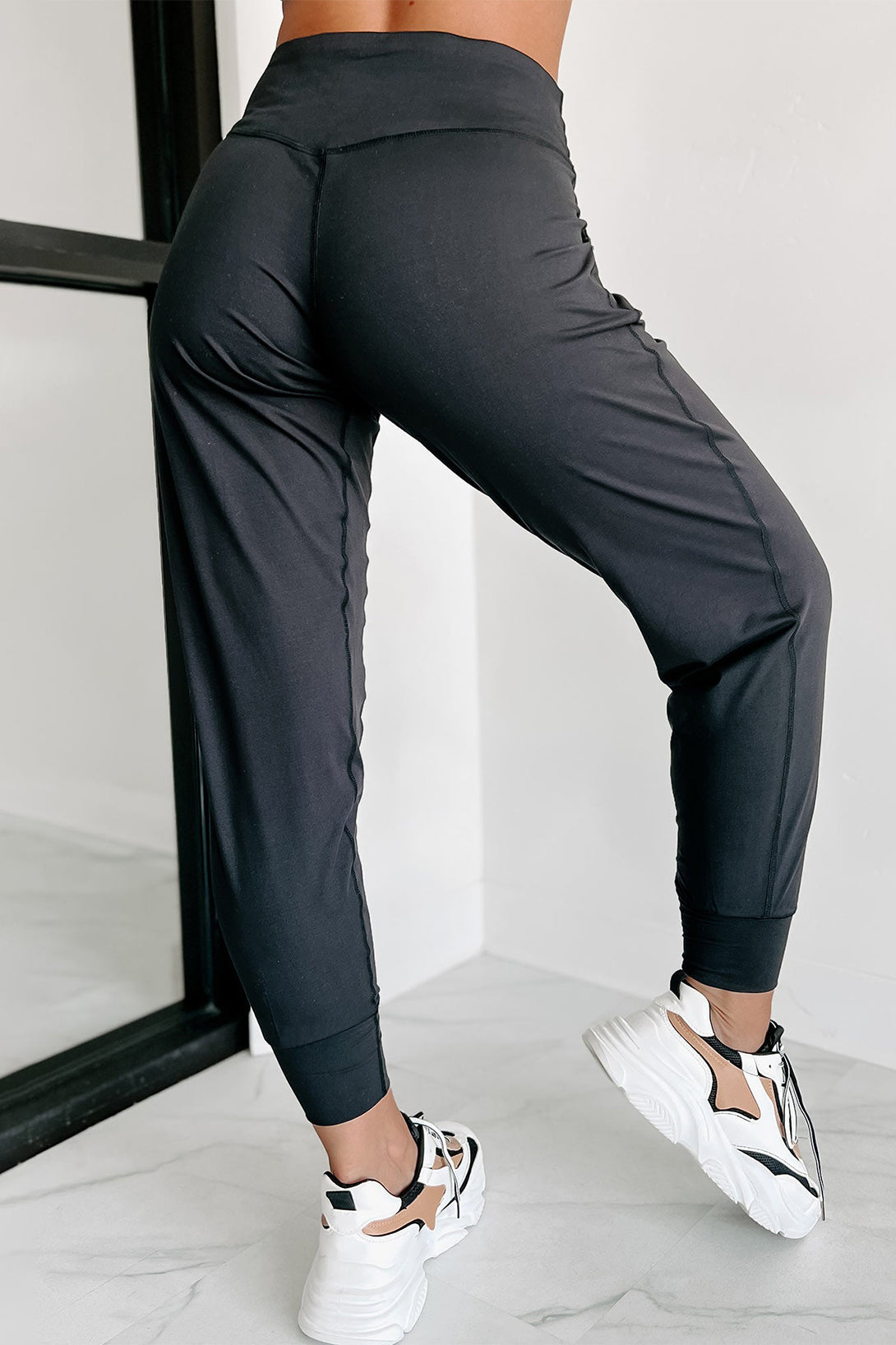 Black Exposed Seam High Waist Pocketed Joggers - MAD RUFFI