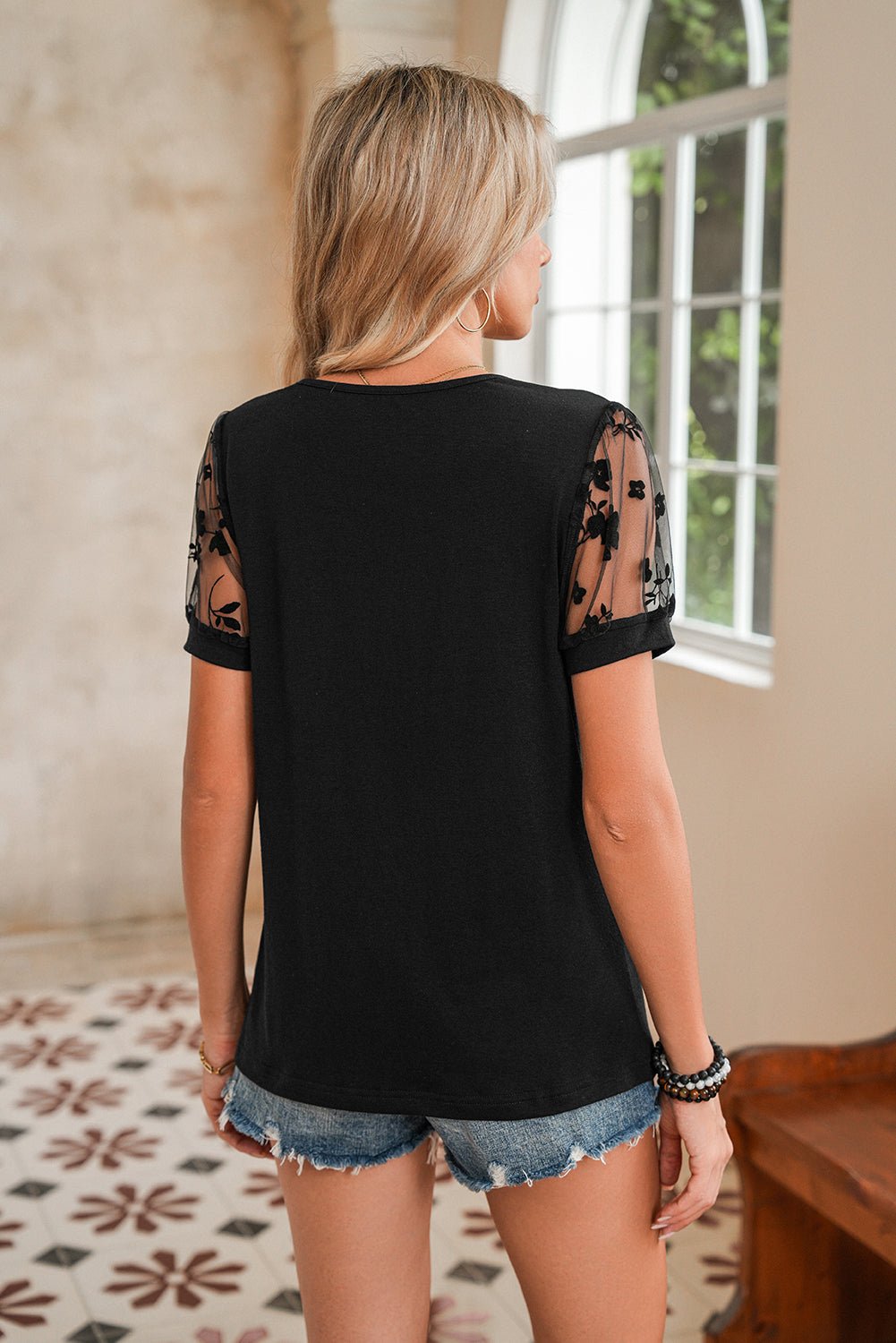 Black Floral Lace Patchwork Crew Neck T Shirt - MAD RUFFI