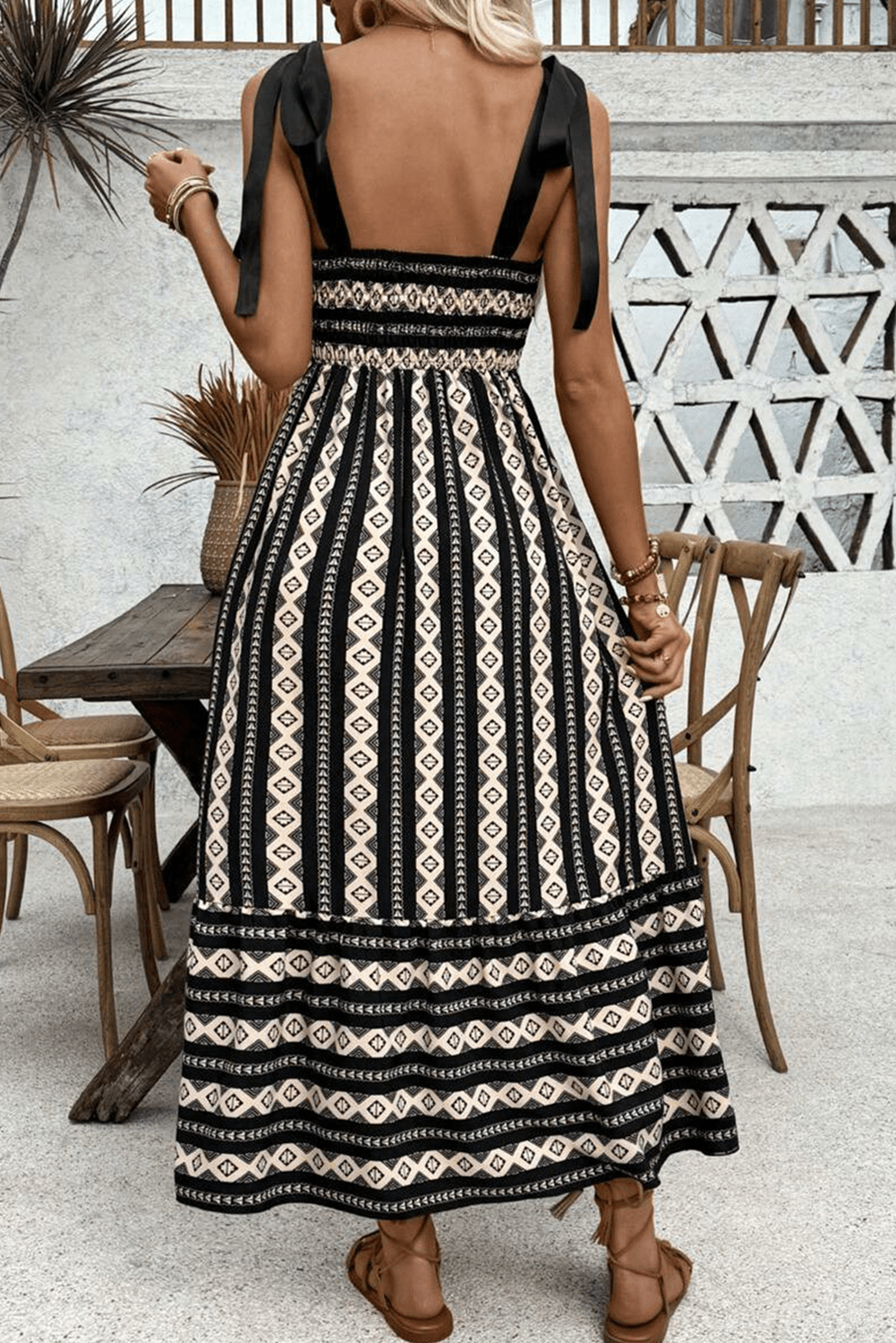 Black Geometric Striped Knot Strap Maxi Dress - MAD RUFFI