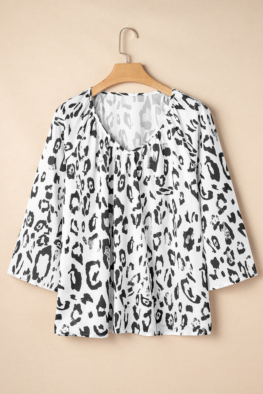 Black Leopard Print V Neck 3/4 Sleeve Blouse - MAD RUFFI