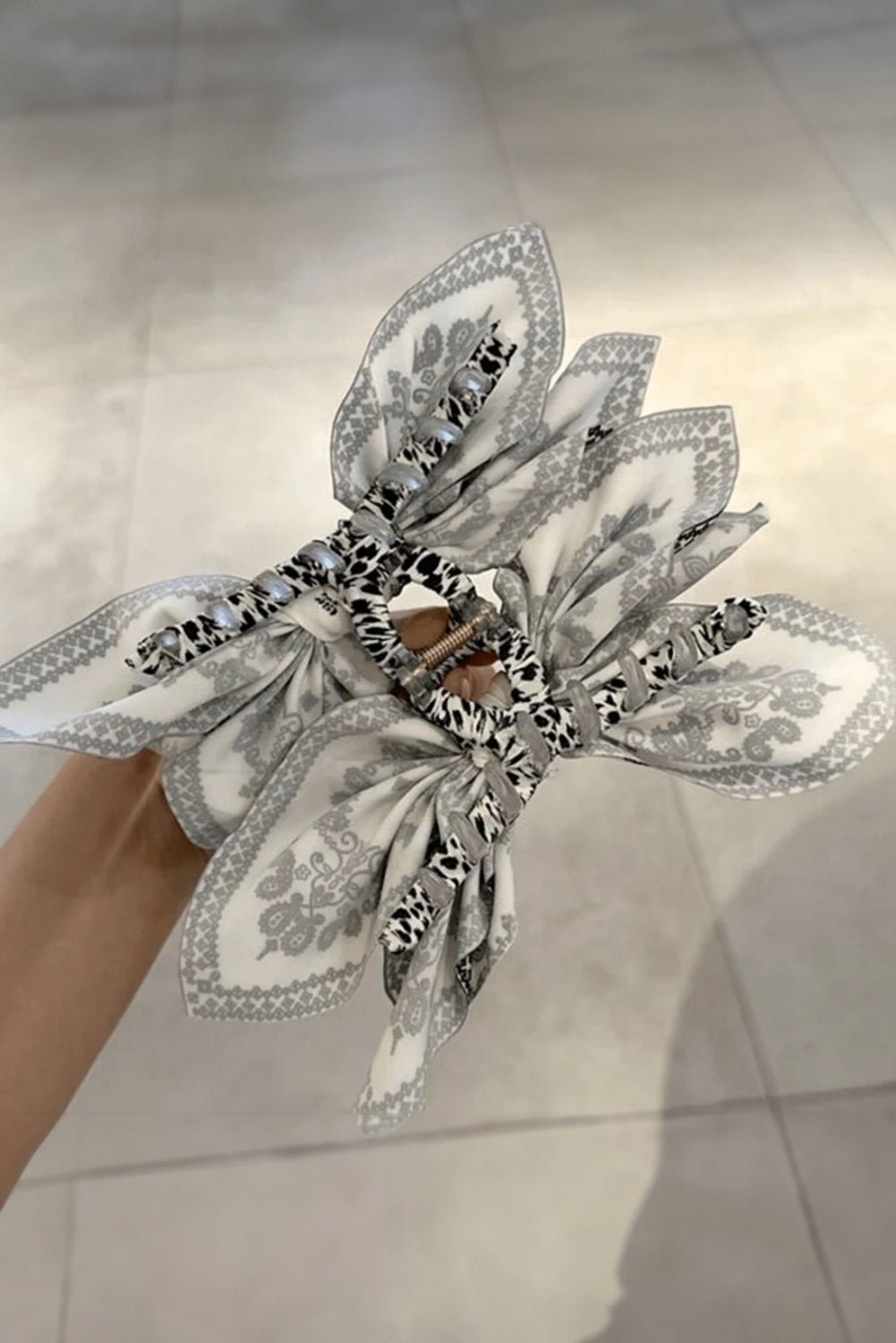 Black Paisley Floral Print Bow Knot Hair Clip - MAD RUFFI