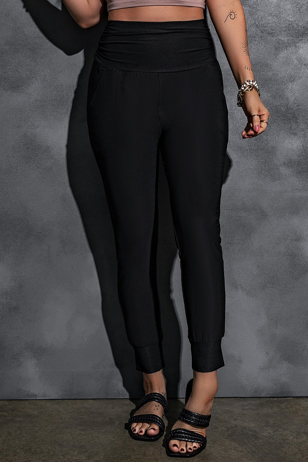 black pleated casual pocket high waisted leggings - MAD RUFFI