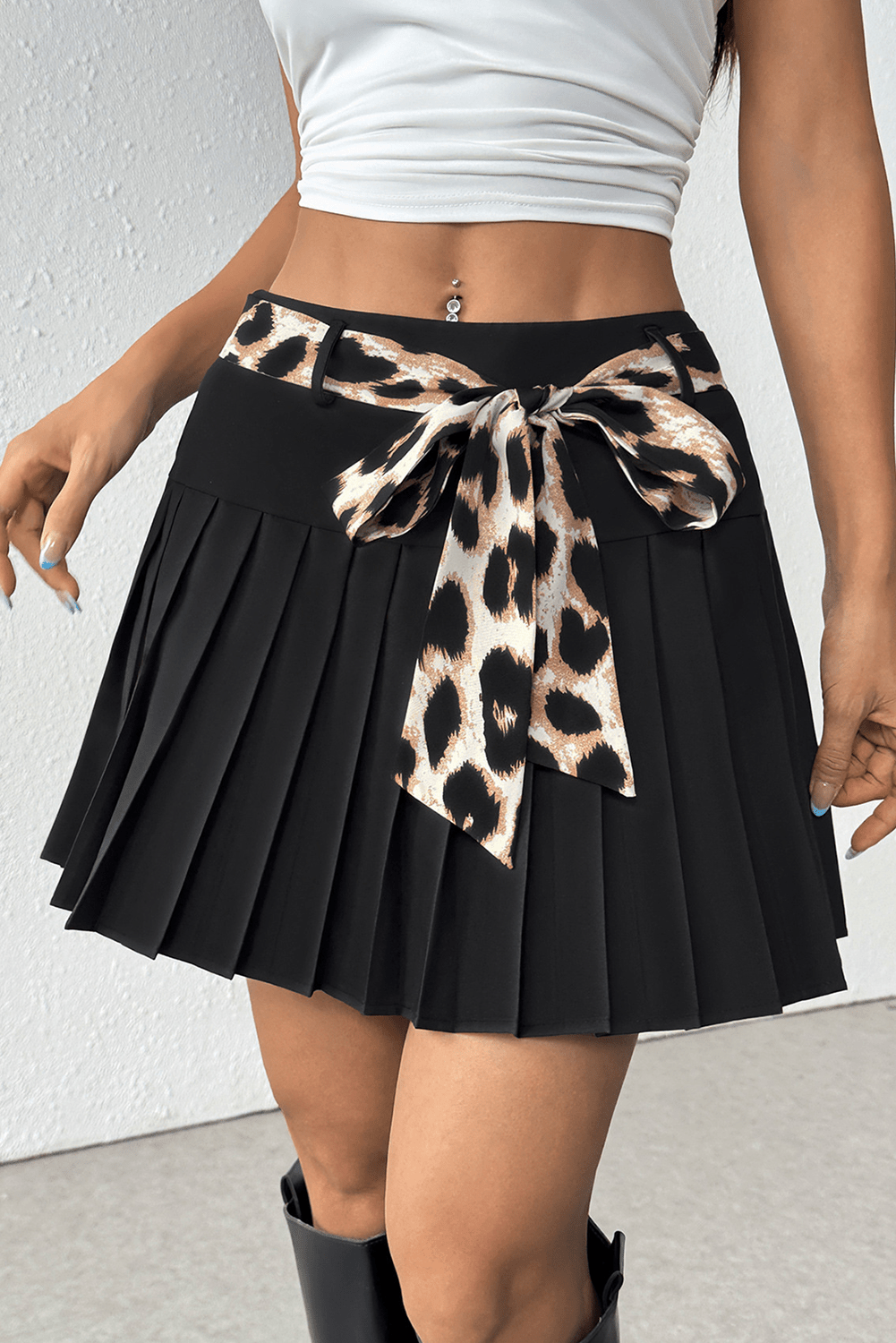 black pleated mini skirt with leopard print belt - MAD RUFFI
