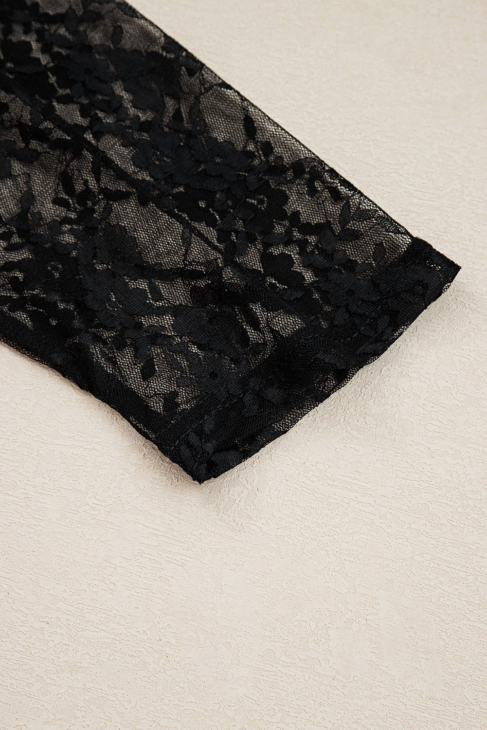 Black Plus Size Lace Patchwork Asymmetric Long Sleeve Top - MAD RUFFI