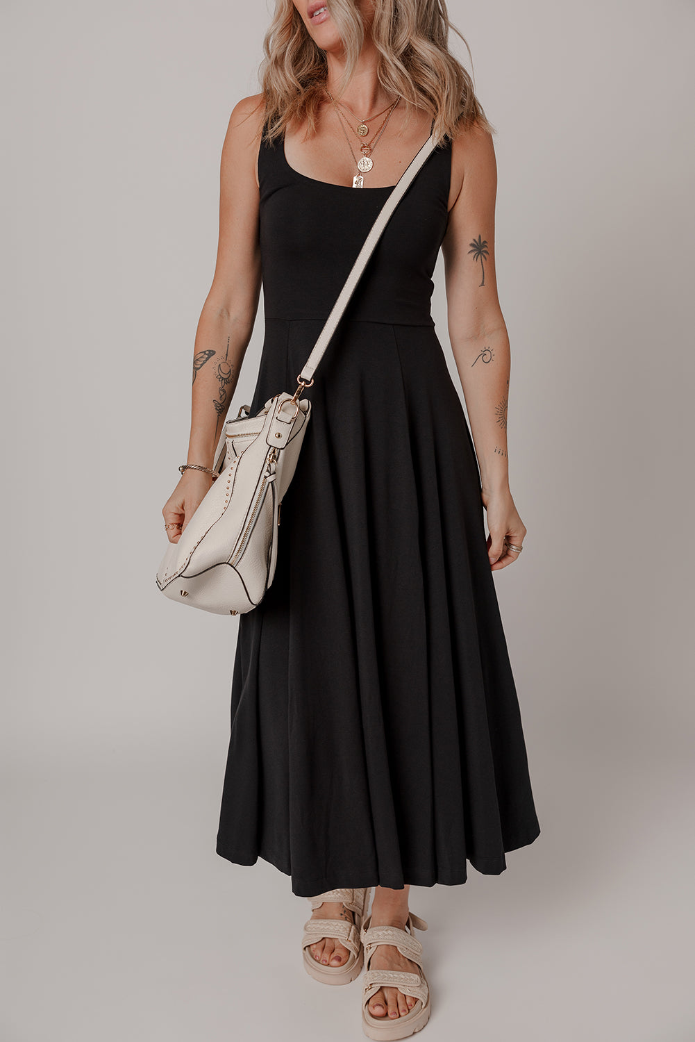 Black Sleeveless Scoop Neck Flared Split Midi Dress - MAD RUFFI