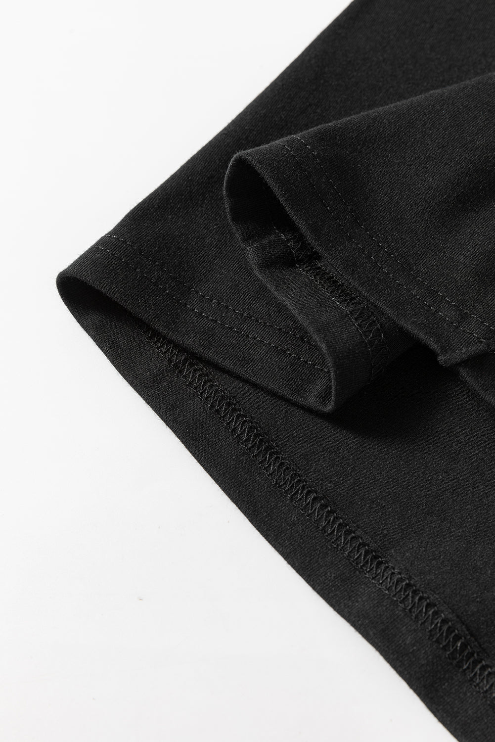 Black Solid Color Crew Neck Pleated Sleeveless Top - MAD RUFFI