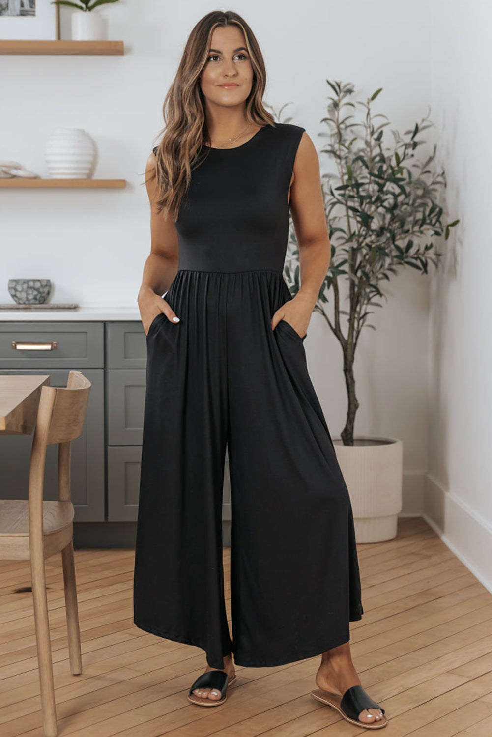 Black Solid Color Open Back Sleeveless Wide Leg Jumpsuit - MAD RUFFI