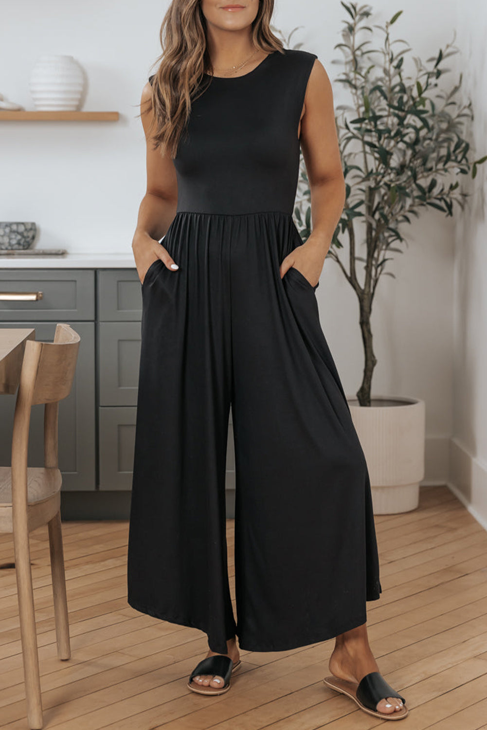 Black Solid Color Open Back Sleeveless Wide Leg Jumpsuit - MAD RUFFI