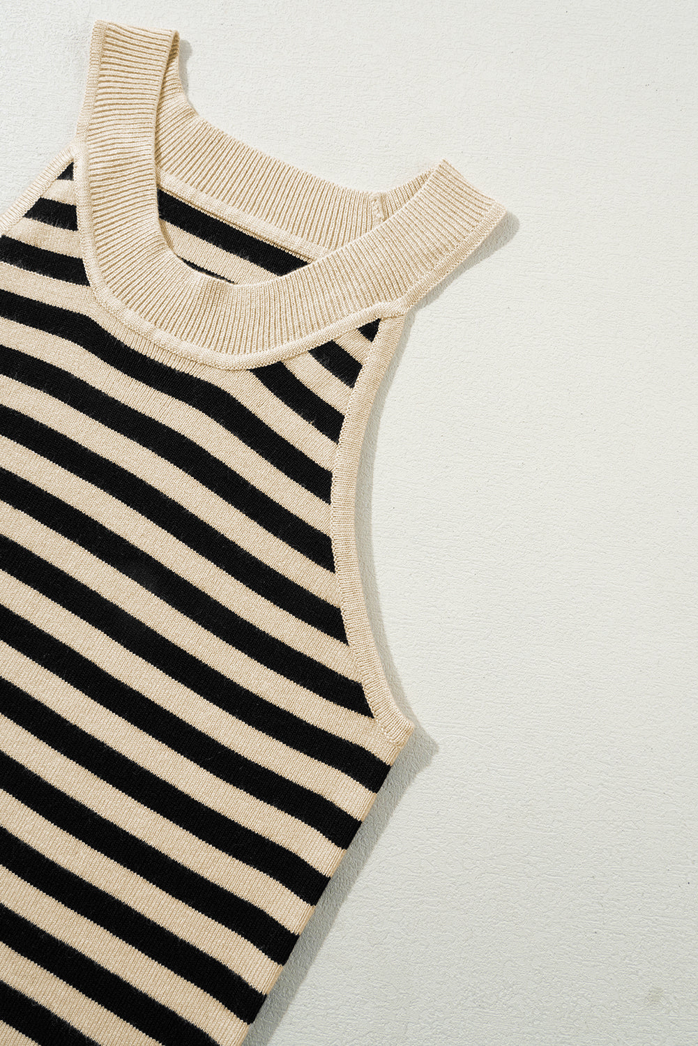 Black Stripe Crew Neck Slim Fit Sweater Vest - MAD RUFFI