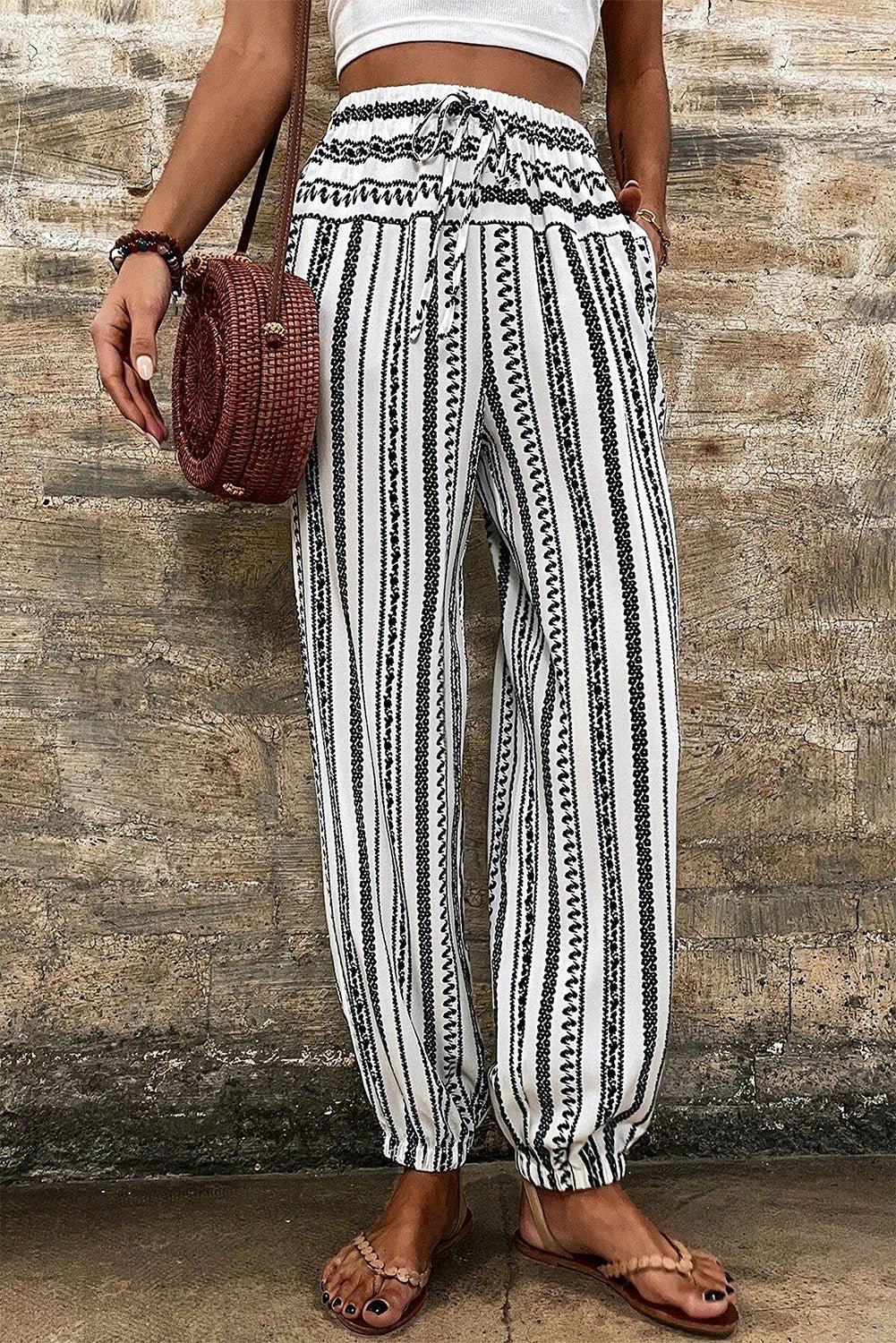black stripe geometric print drawstring cuff pants - MAD RUFFI
