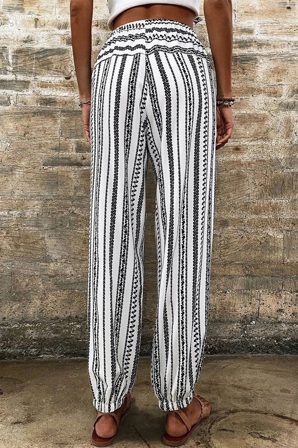 black stripe geometric print drawstring cuff pants - MAD RUFFI