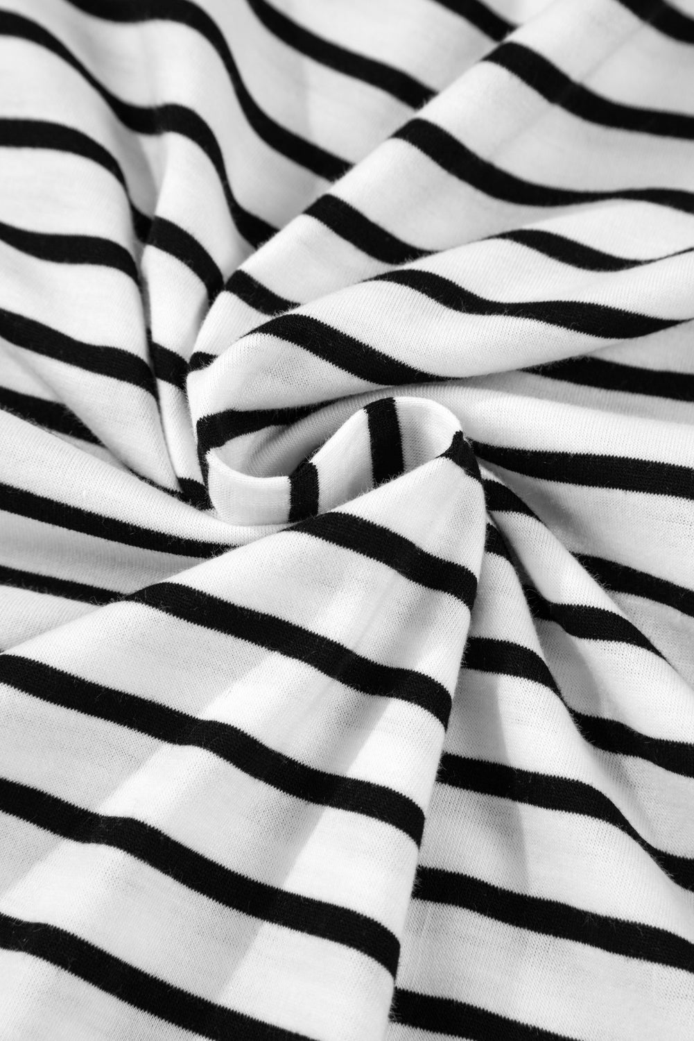 black stripe half sleeve scoop neck loose top - MAD RUFFI