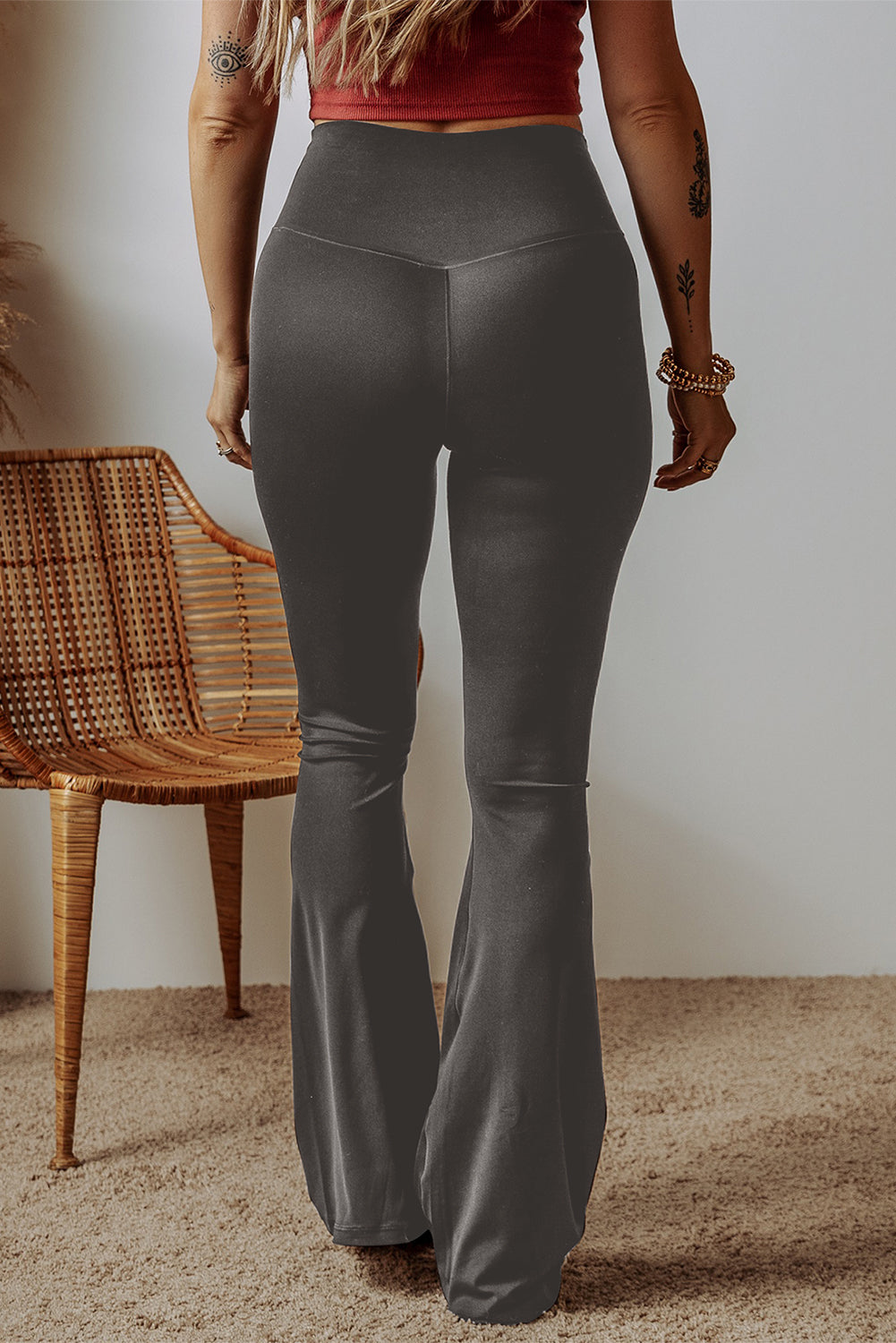 Black V Shape High Waist Flared Leggings - MAD RUFFI