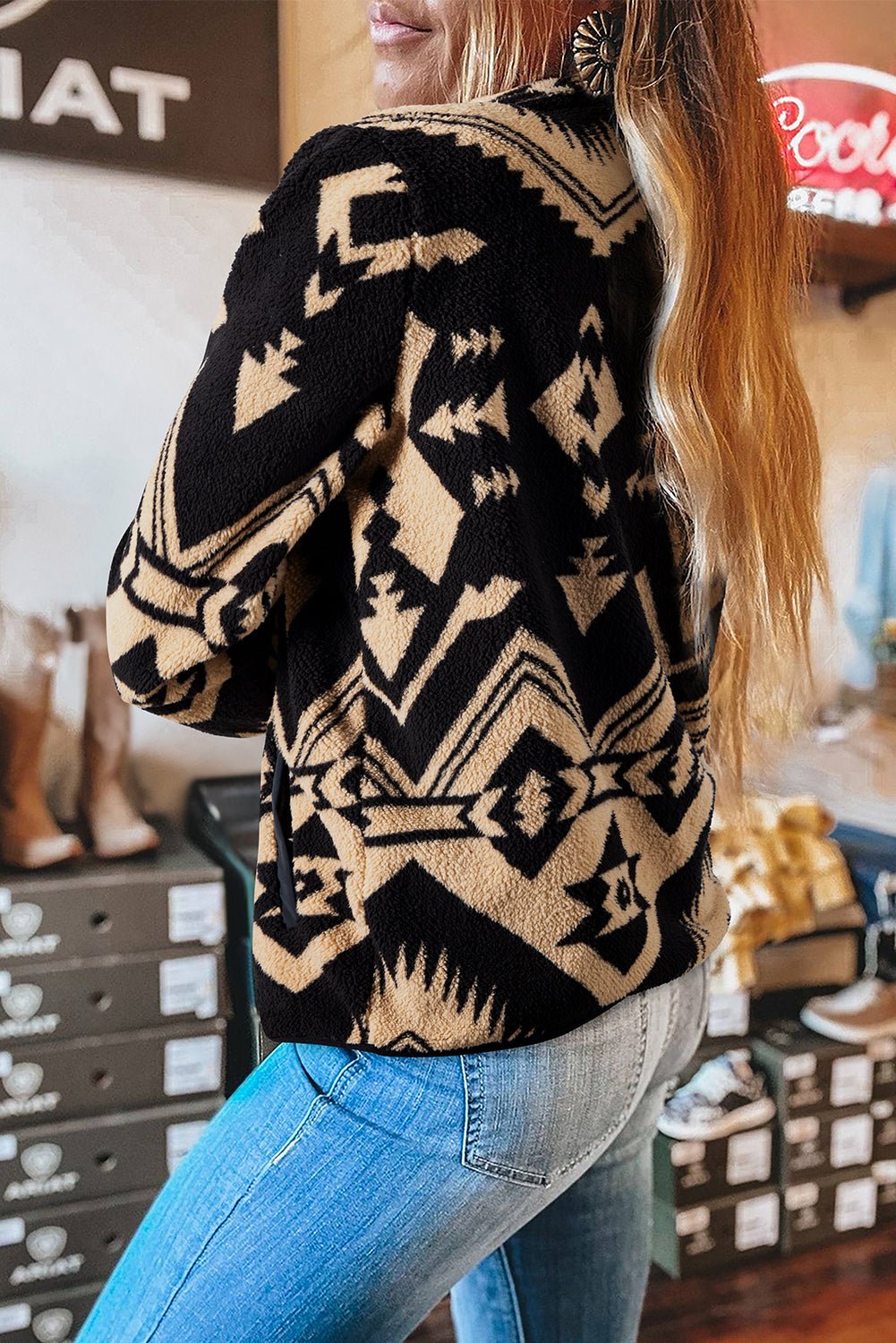 Black Vintage Geometric Half Zip Plush Sweatshirt - MAD RUFFI