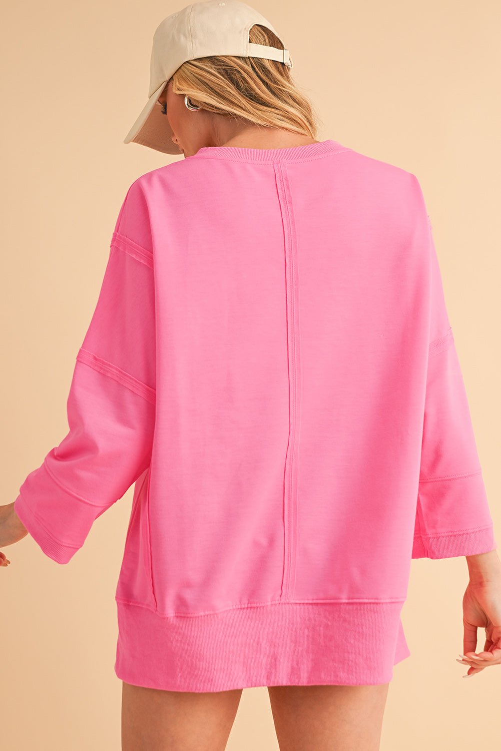 Bonbon Exposed Seam V Neck Bracelet Sleeve T-Shirt - MAD RUFFI