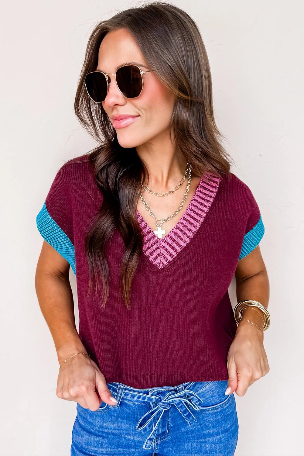 Burgundy Contrast Trim V Neck Cuffed Short Sleeve Loose Sweater - MAD RUFFI