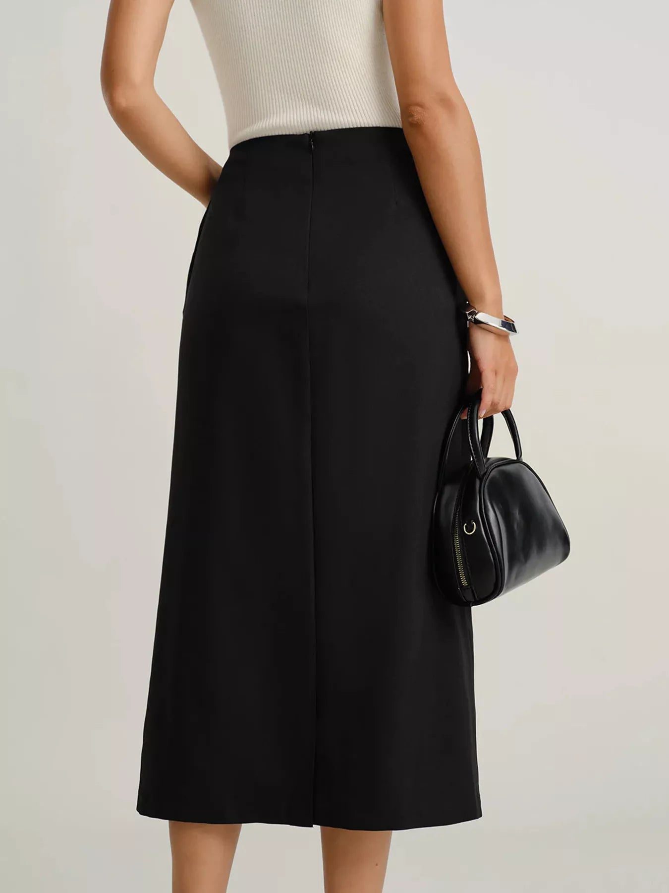 Button - Front Pocketed Midi Skirt - MAD RUFFI