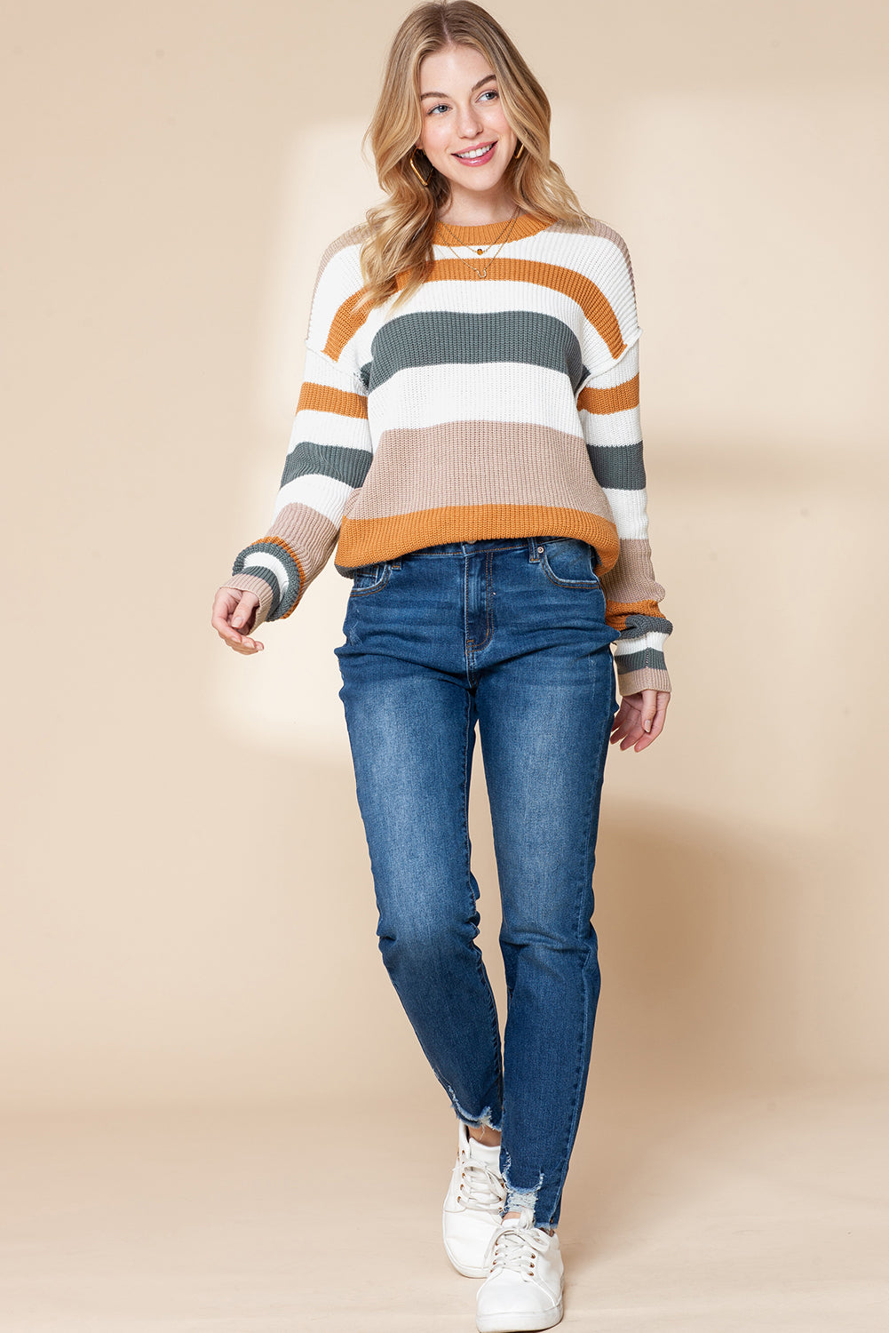 Camel Ribbed Round Neck Color Block Knitted Sweater - MAD RUFFI