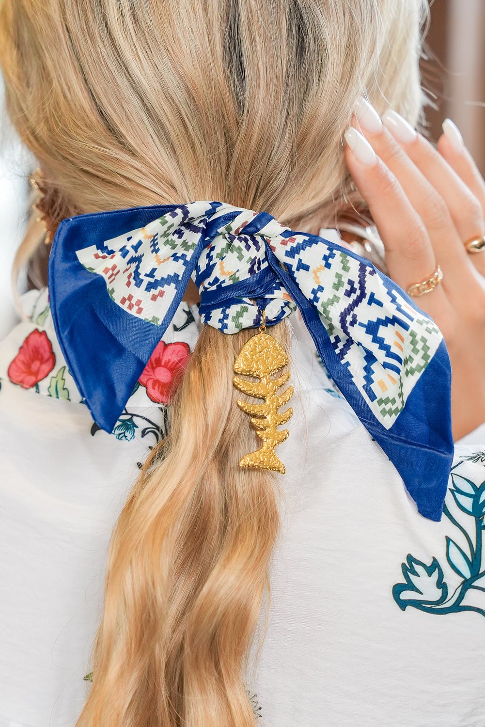 Carrot Vacation Starfish Pendant Floral Multifunction Scarf Necklace - MAD RUFFI