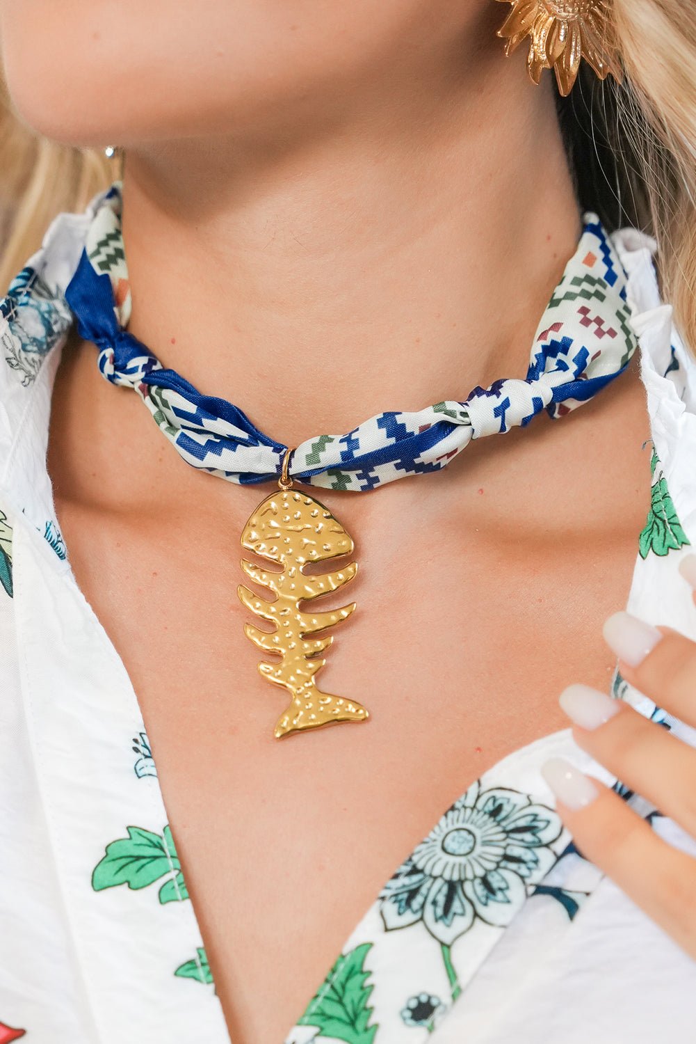 Carrot Vacation Starfish Pendant Floral Multifunction Scarf Necklace - MAD RUFFI