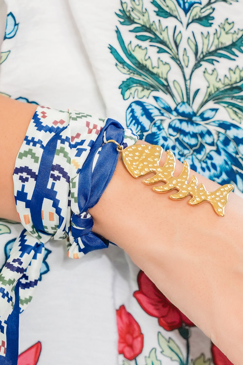 Carrot Vacation Starfish Pendant Floral Multifunction Scarf Necklace - MAD RUFFI