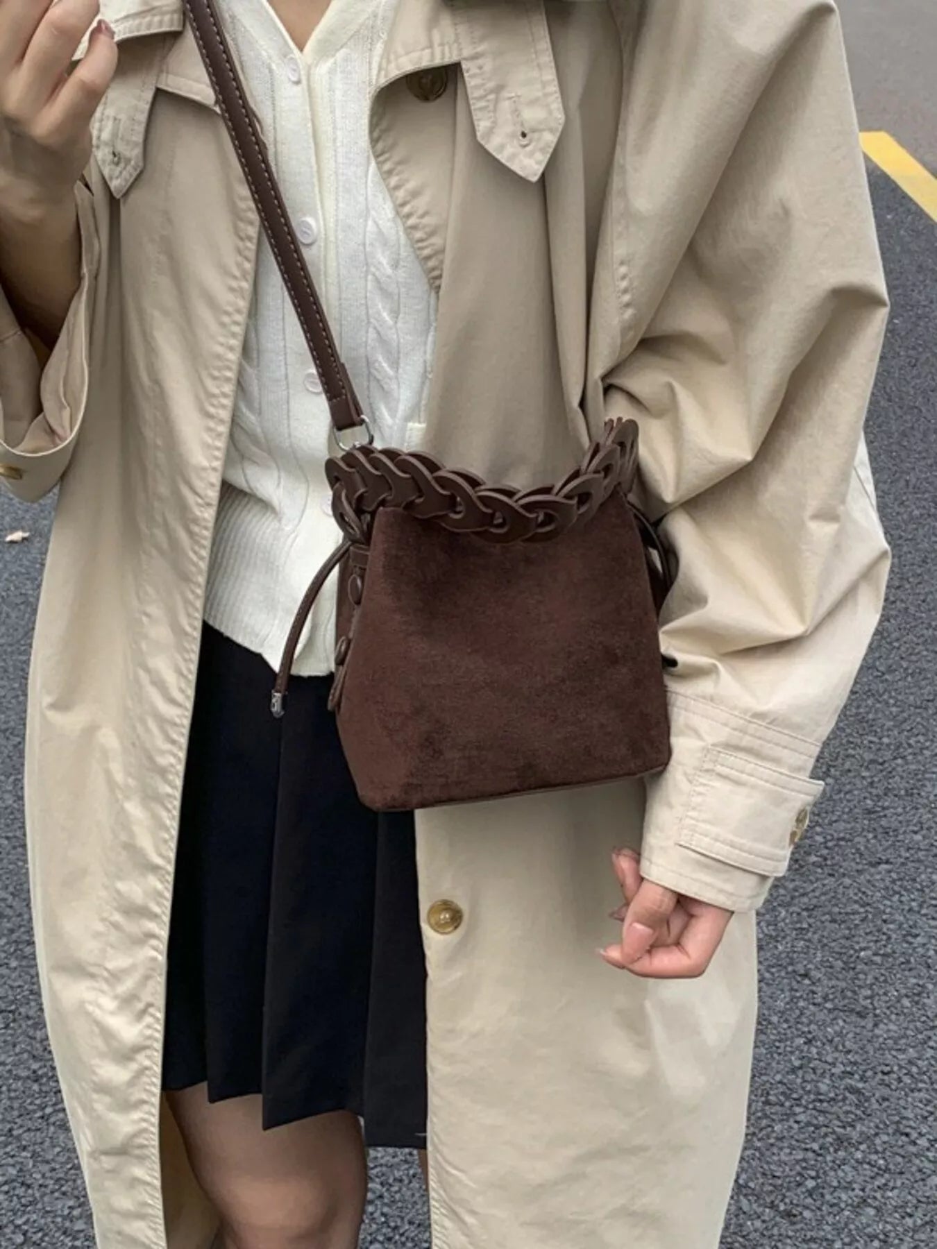 Chain Strap Crossbody Bag - MAD RUFFI