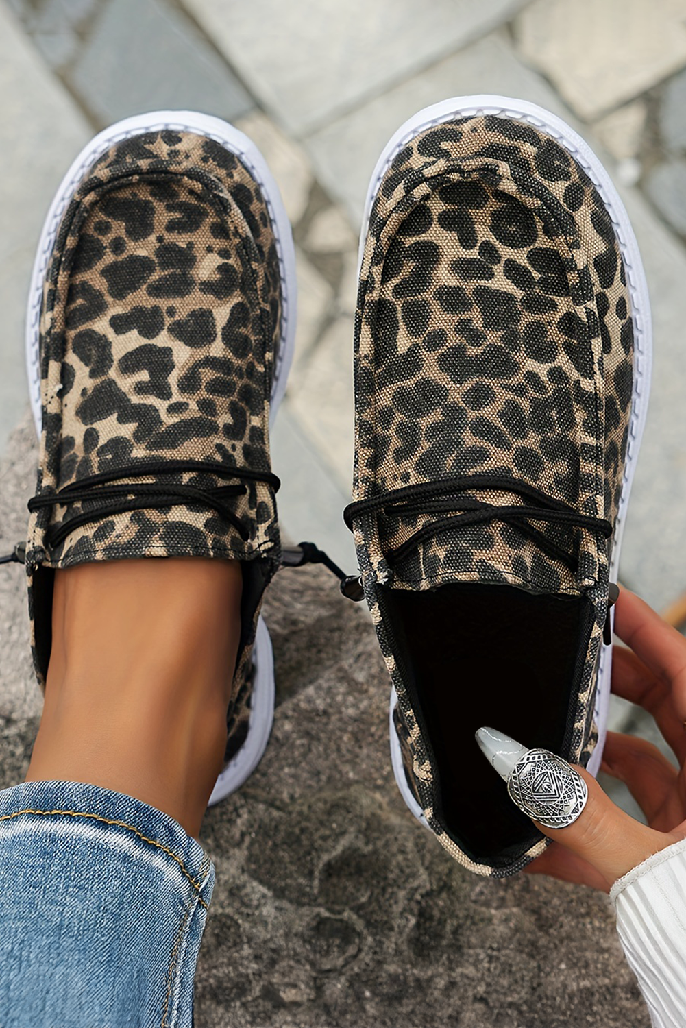 Coffee Lace-up Decor Leopard Canvas Shoes - Sneakers