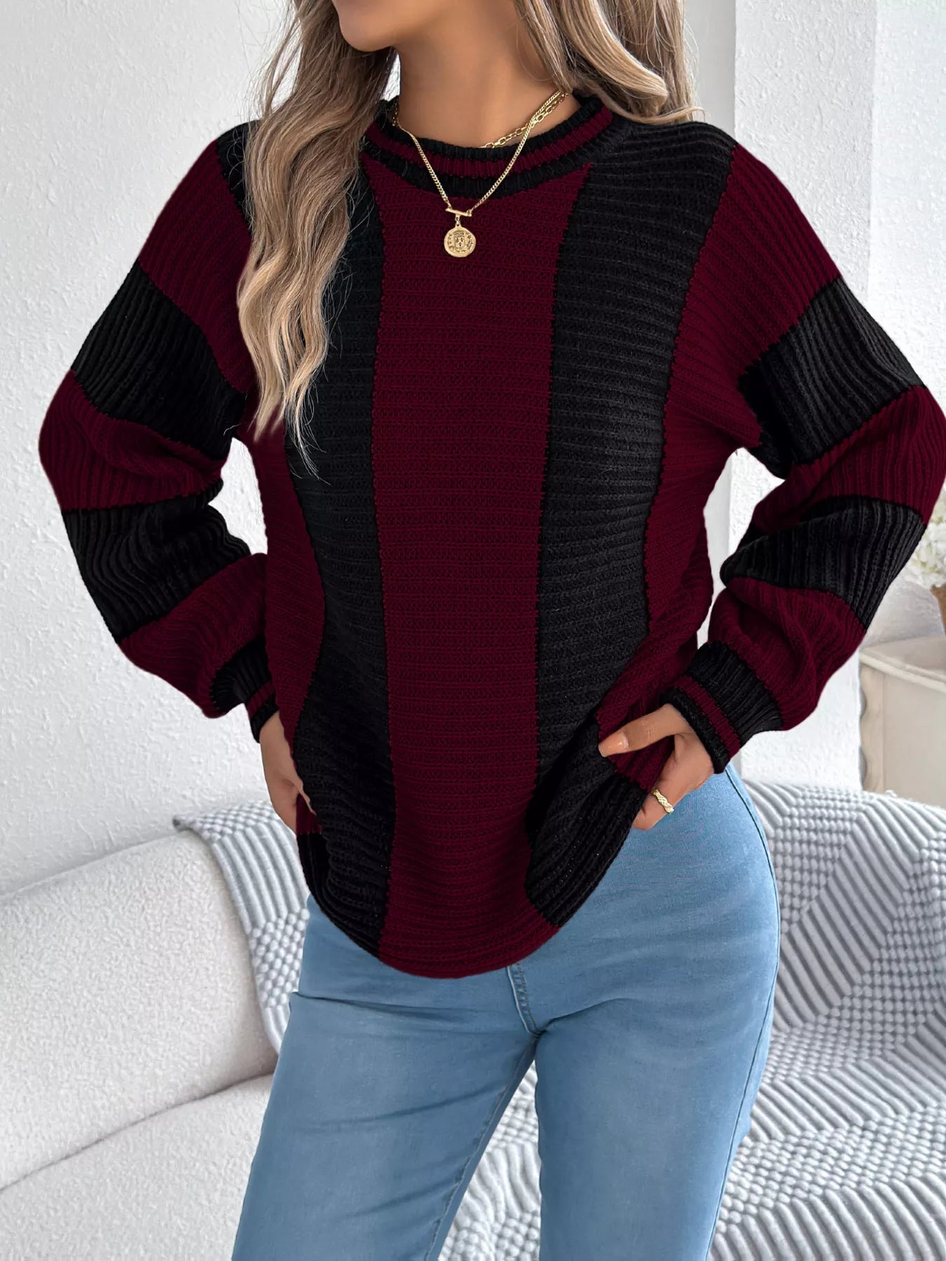 Color Block Round Neck Sweater - MAD RUFFI