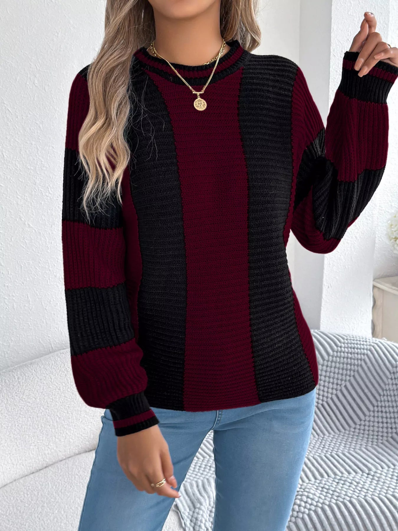 Color Block Round Neck Sweater - MAD RUFFI