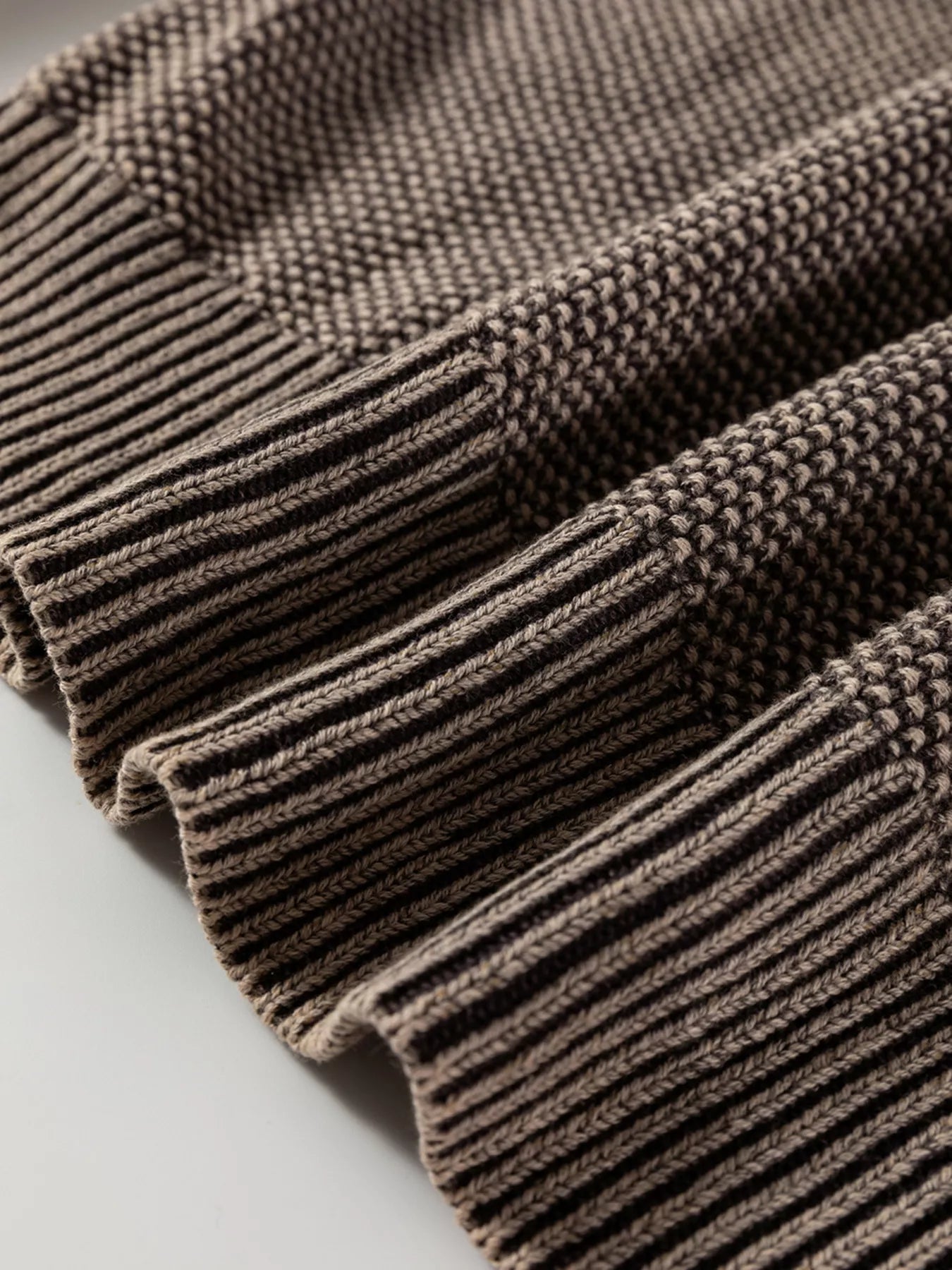 Contrast Cable Knit Sleeve Casual Sweater - MAD RUFFI