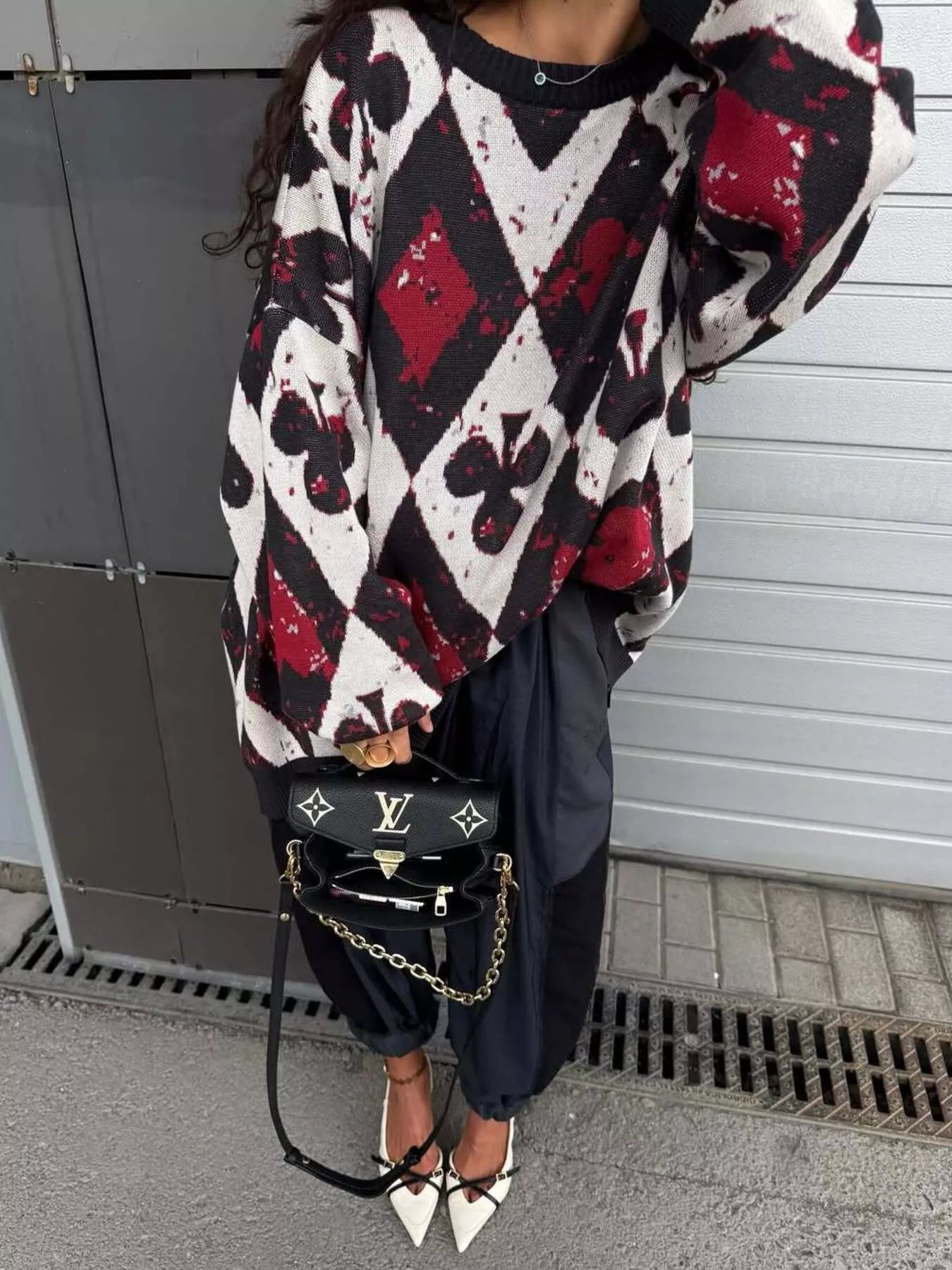 Contrast Diamond Round Neck Long Sleeve Sweater - MAD RUFFI