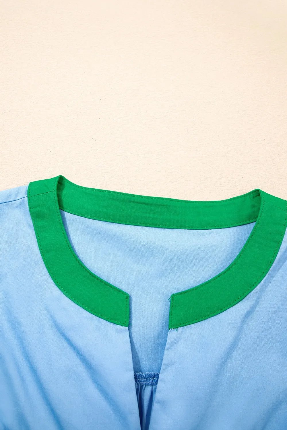 Contrast Notched Neck Frilly Detail Short Sleeve Blouse - MAD RUFFI