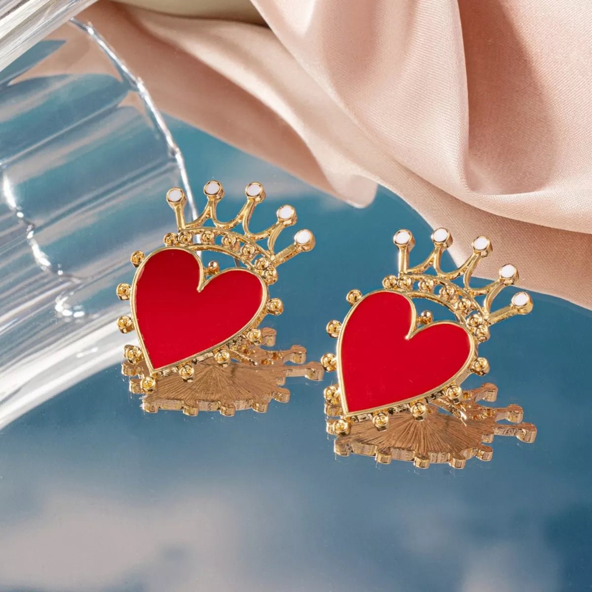 Crown Heart Stud Earrings - MAD RUFFI