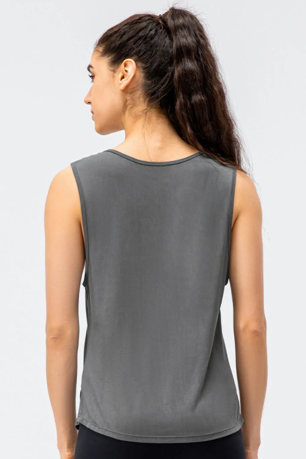 Cutout Reversible Active Tank - MAD RUFFI
