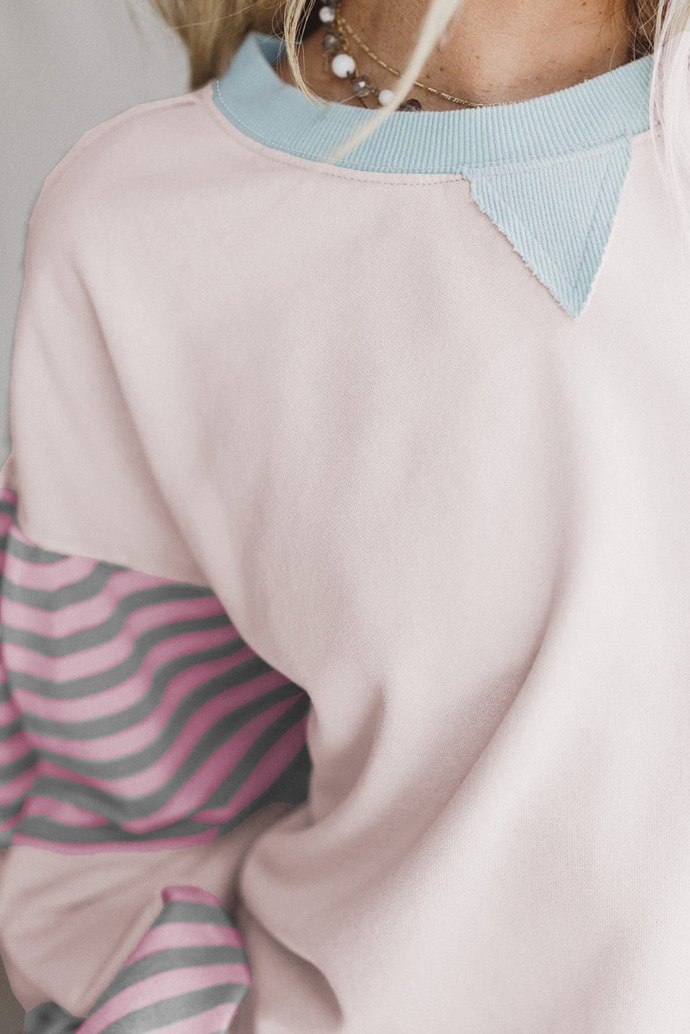 Delicacy Colorblock Patchwork Striped Sleeve Sweatshirt - MAD RUFFI