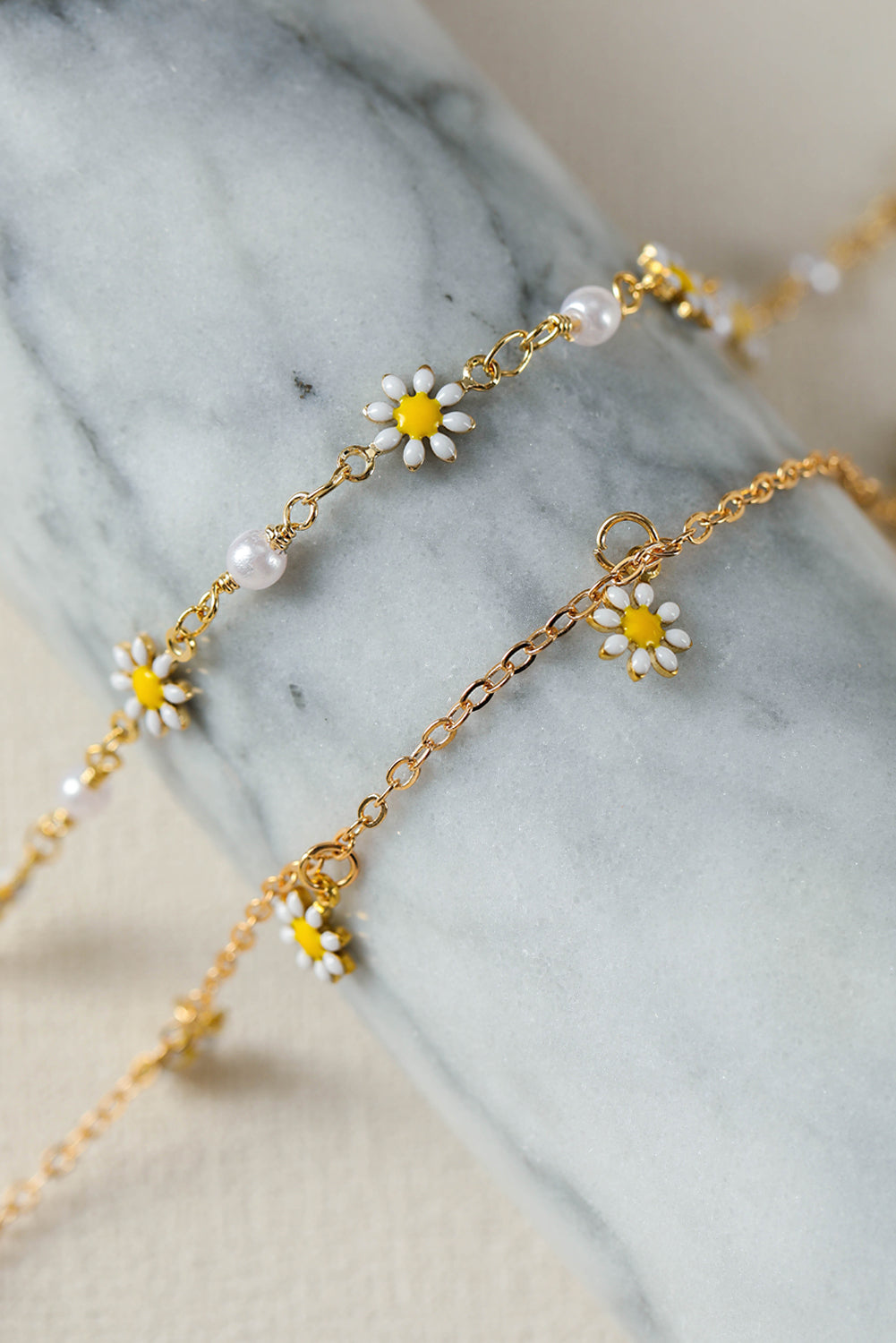 Gold Daisy & Pearl Chain Anklet for Elegant Style