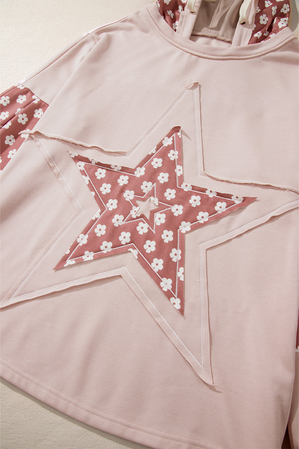 Delication Floral Patchwork Star Pattern Soodie