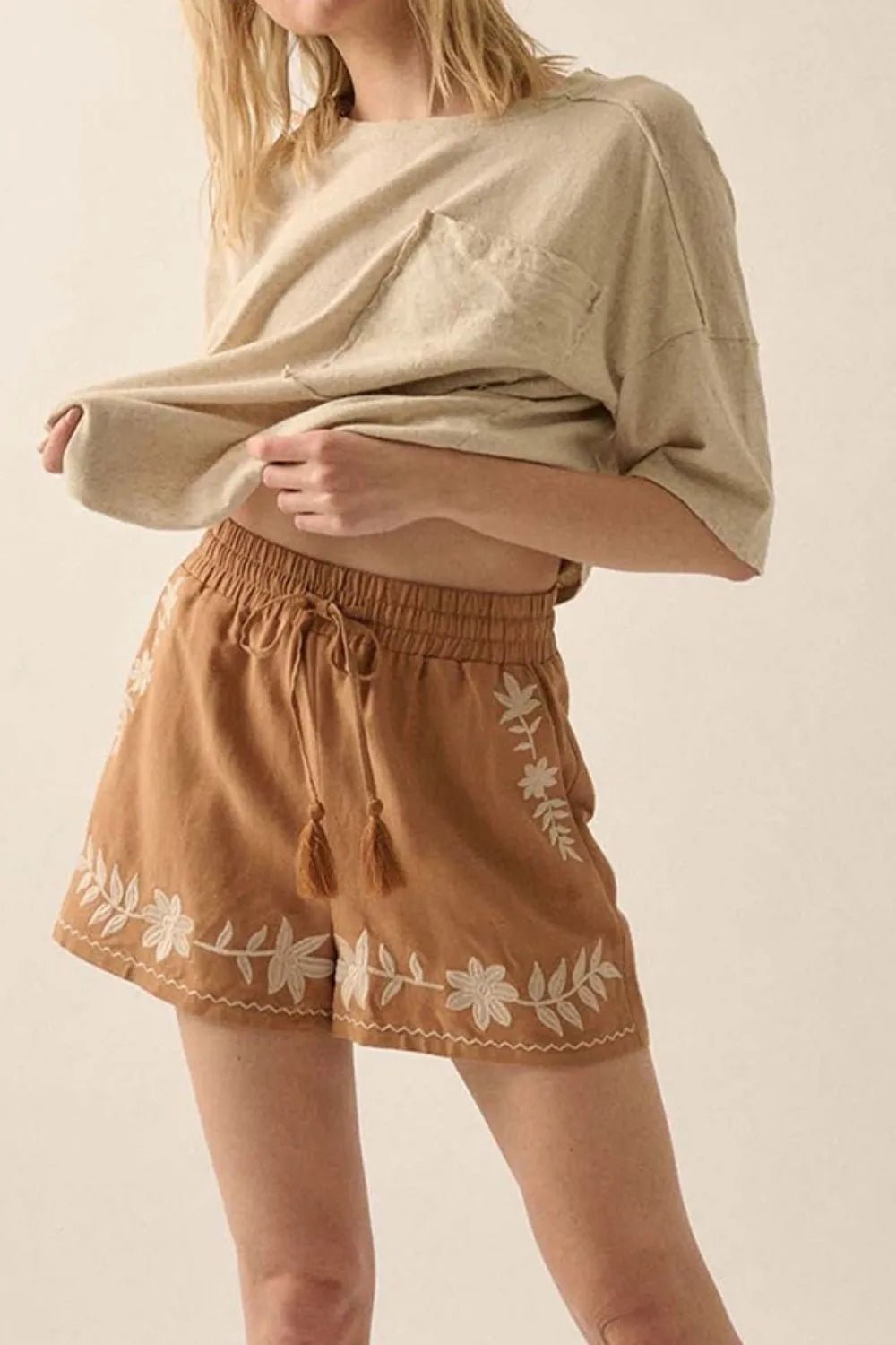 Embroidered Boho Tasseled Drawstring Elastic Waist Casual Shorts - MAD RUFFI