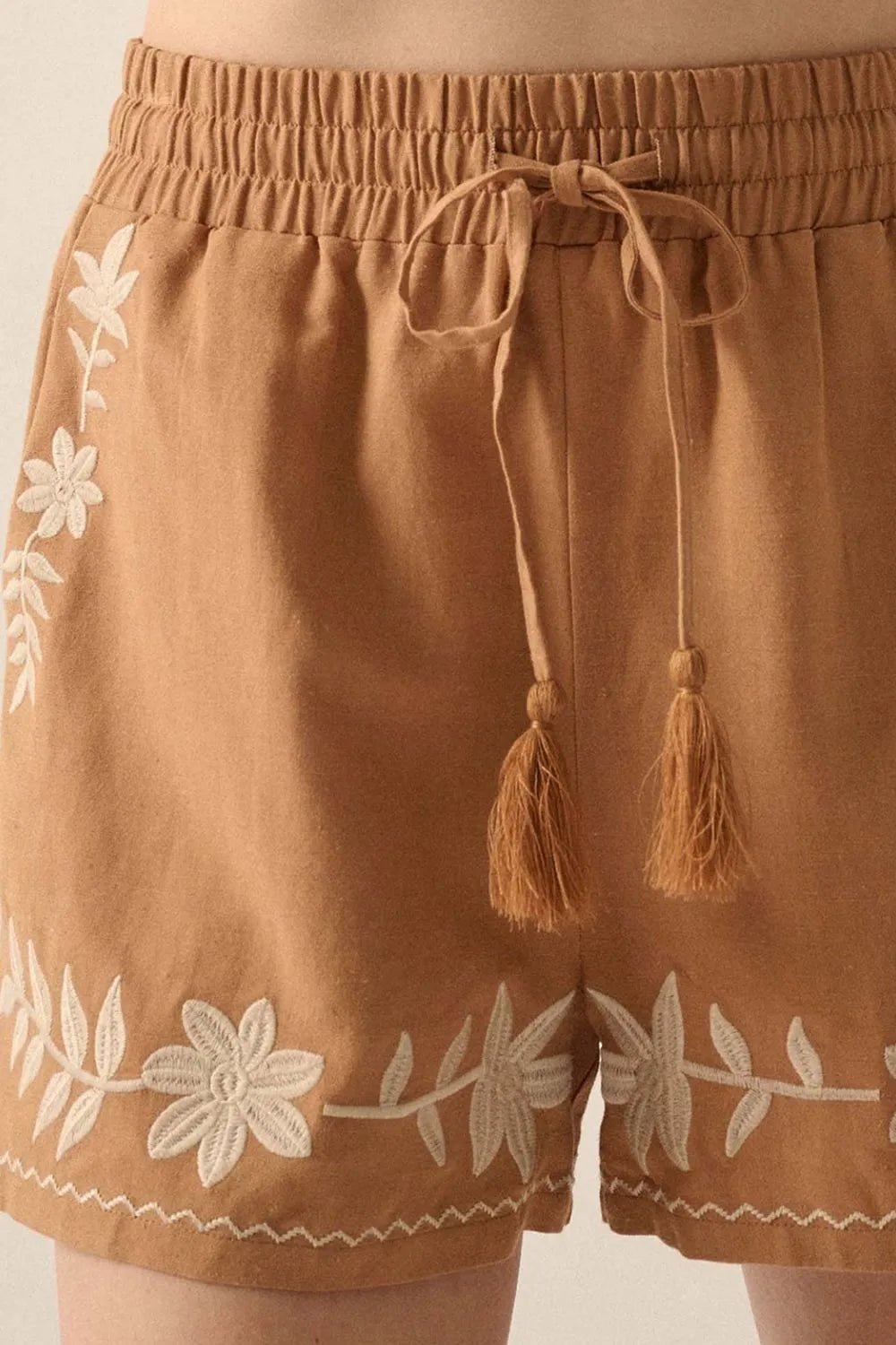 Embroidered Boho Tasseled Drawstring Elastic Waist Casual Shorts - MAD RUFFI