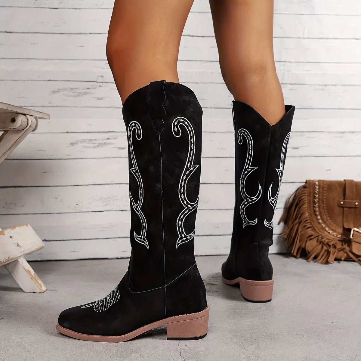 Embroidered Round Toe Block Heels Boots - MAD RUFFI