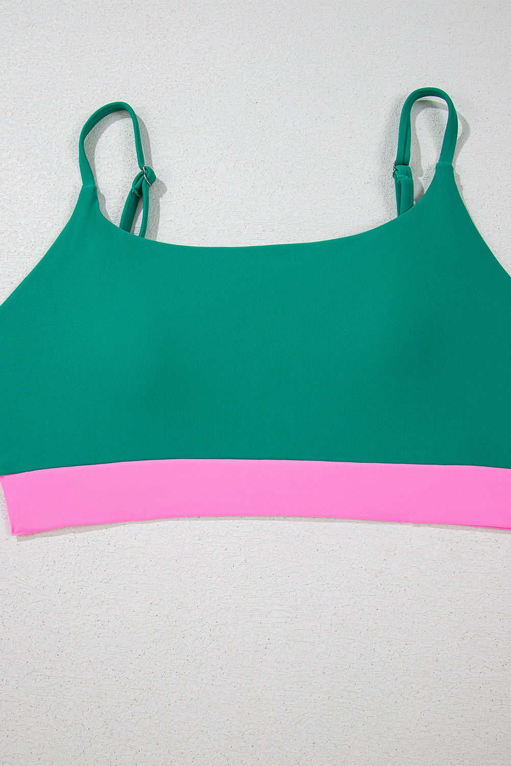 Trim à contraste vert de mer Colorblock à taille haute les maillots de bain en bikini