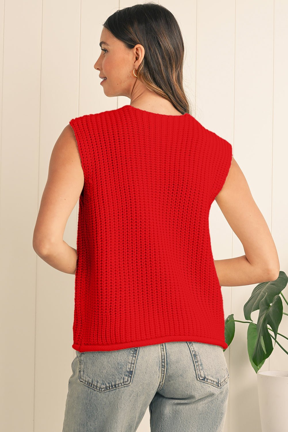 Fiery Red Solid Textured Knit Side Pockets Buttoned Sweater Vest - MAD RUFFI