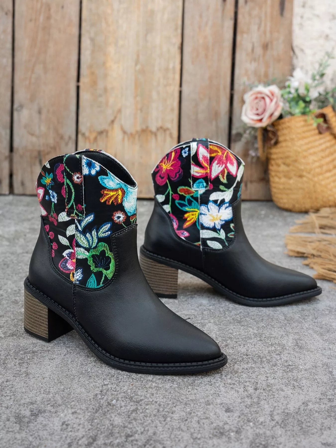 Floral Embroidered Western Ankle Boots - MAD RUFFI