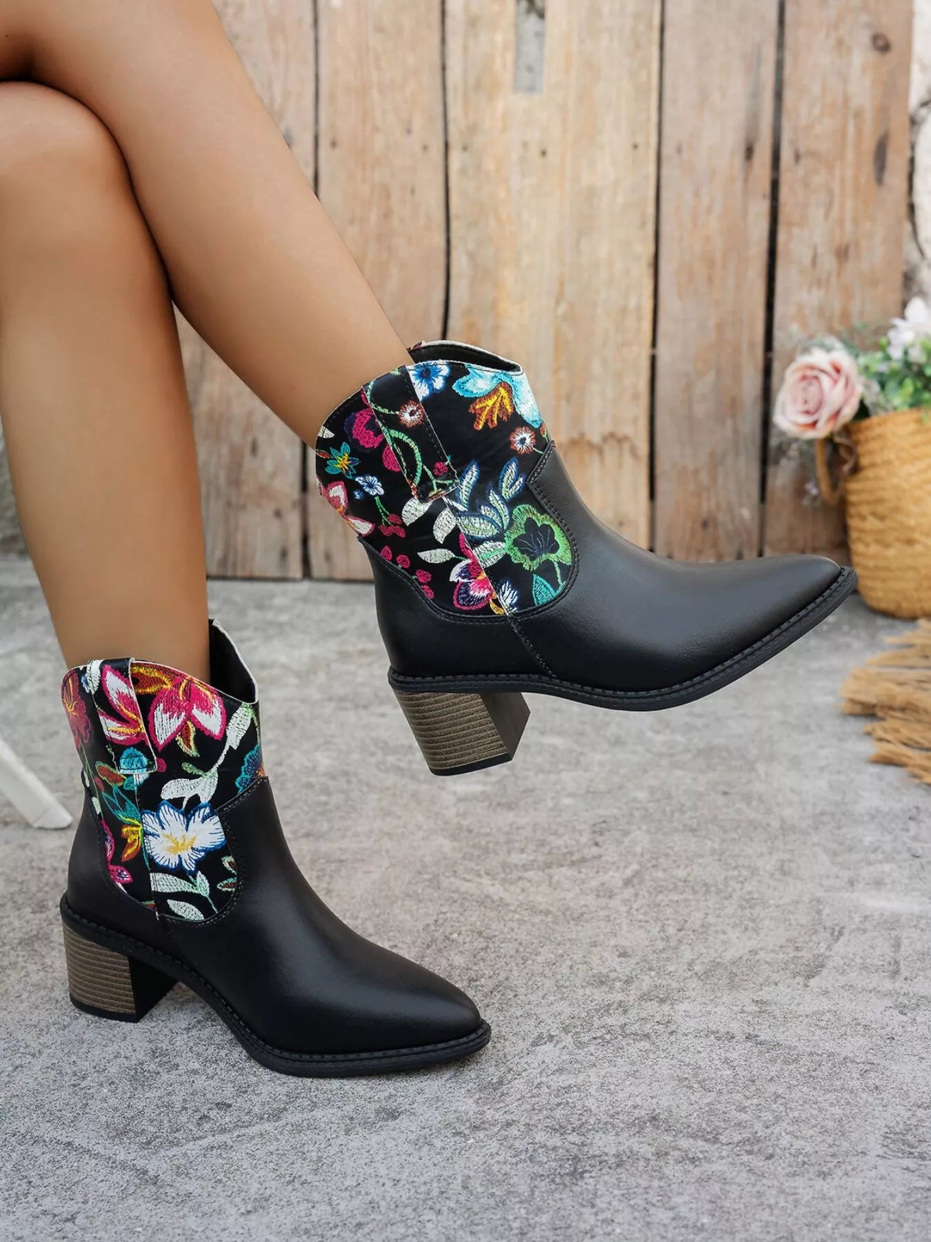 Floral Embroidered Western Ankle Boots - MAD RUFFI